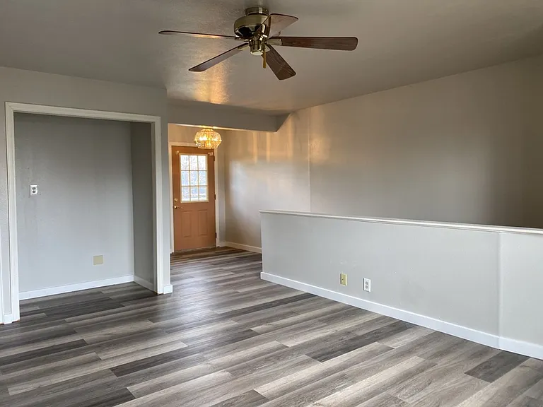 451 Mulberry Dr — Photo 15