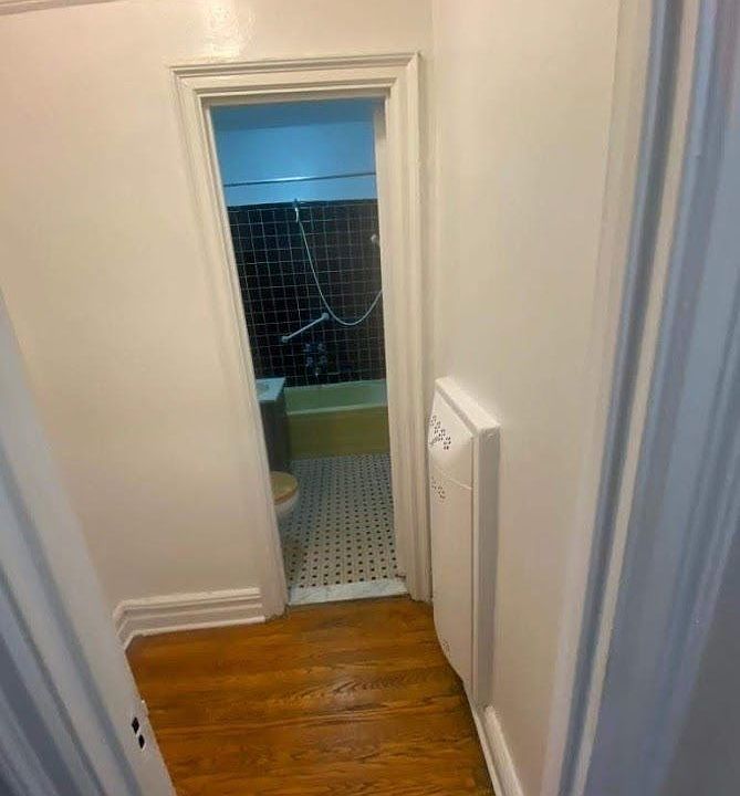 2nd image of 679 Ocean Pkwy APT 4F