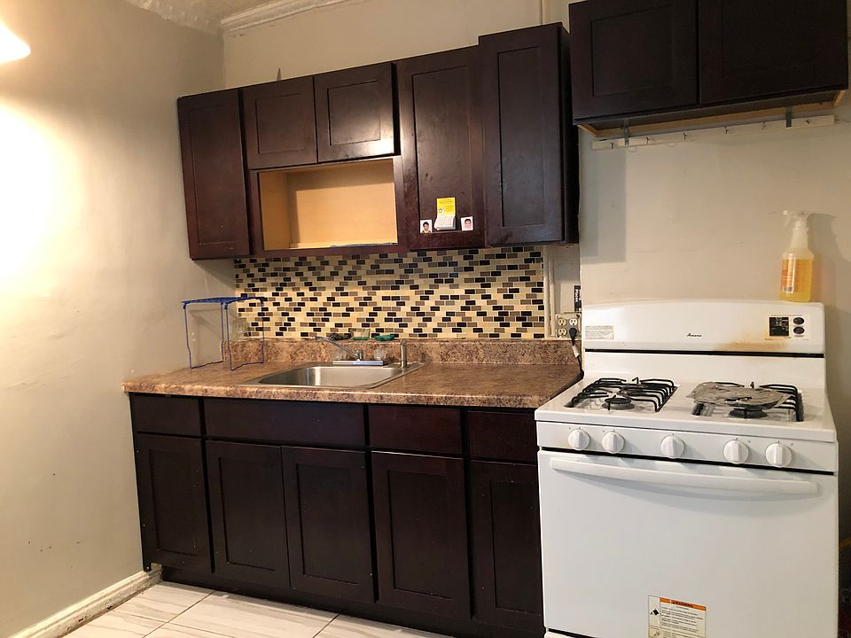2nd image of 571 W Side Ave APT 3Q