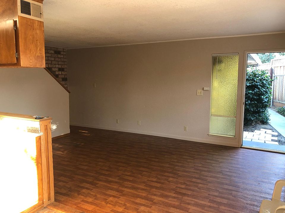 1st image of 1347 Scossa Ave APT 3