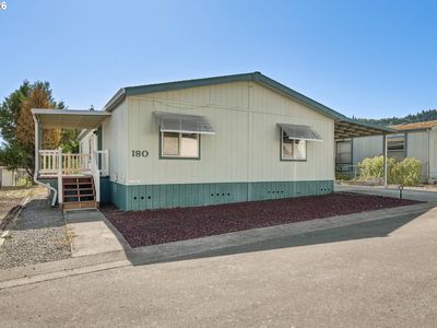 180 Twin Oaks Loop, Winston, OR, 97496