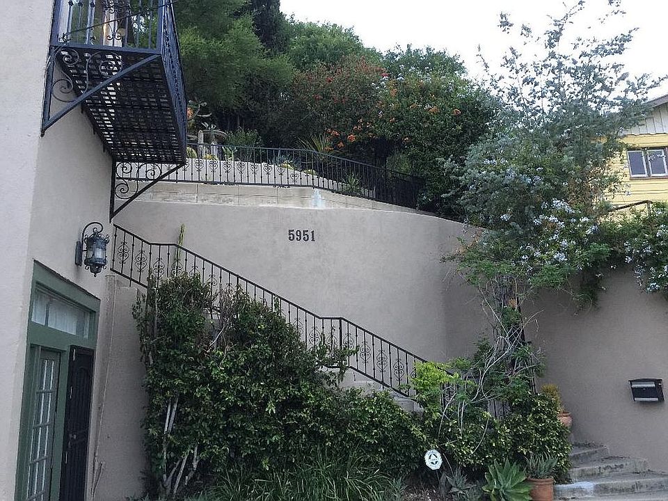 2nd image of 5951 Graciosa Dr