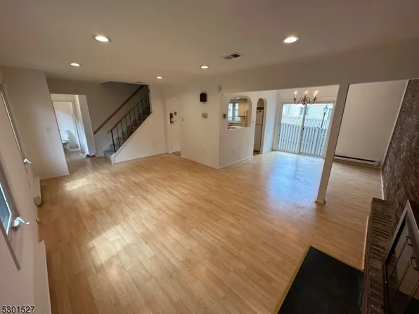 5D Somerset Hills Ct, Bernardsville Boro, NJ 07924