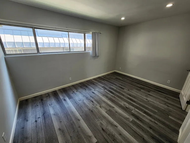 12744 Moorpark St #3 — Photo 6