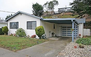 Clean Ranch Style Home!