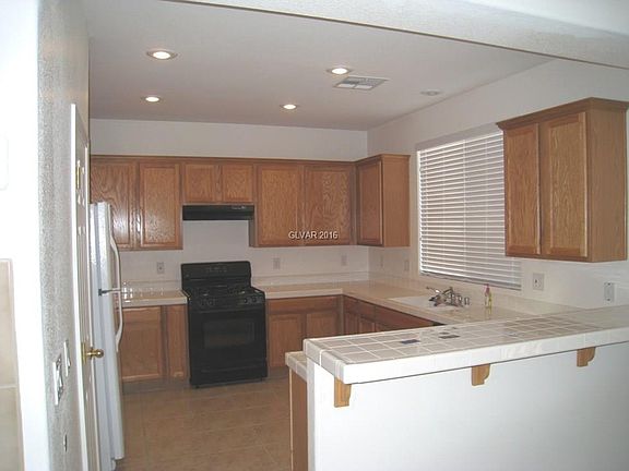 4th image of 6172 Novelty St