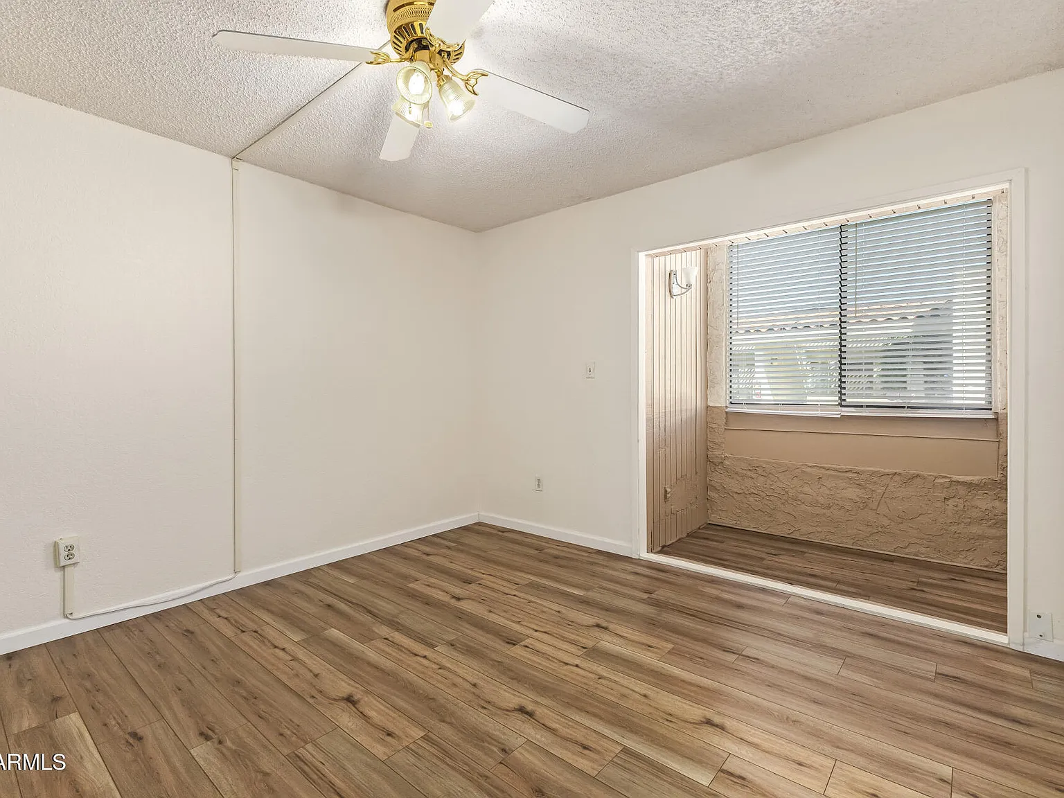 2 bed, 1.5 bath, 851 sqft, $1,600 — Photo 4