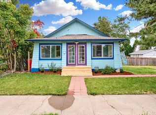 802 Pine St, Silverton, OR