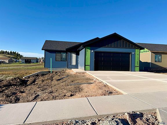 2nd image of LOT 19 Country Rd W