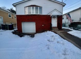 441 Walker St, Staten Island, NY