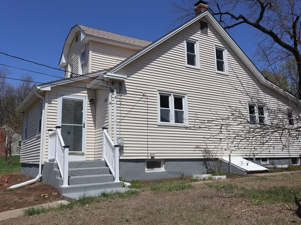 283 Hillcrest Ave, West Springfield, MA 01089