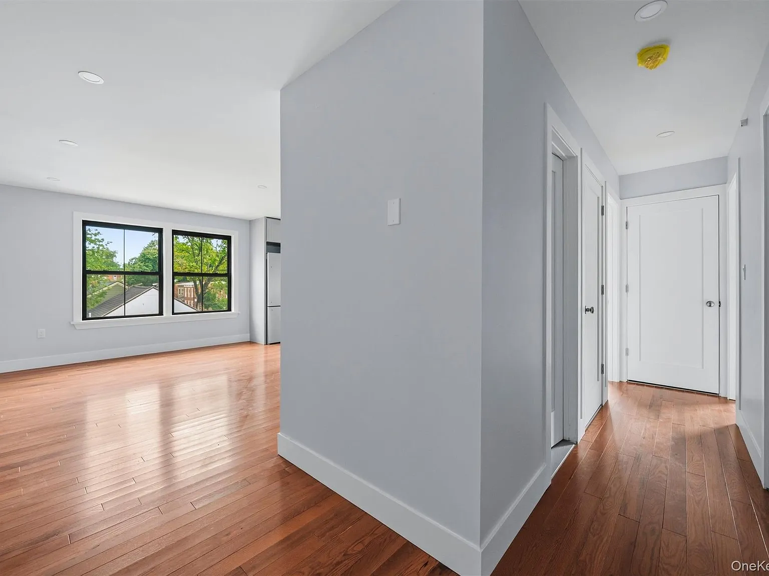 133 N Miller St — Photo 2