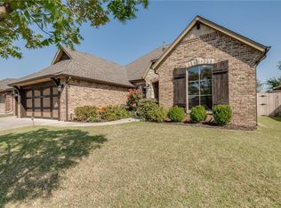 3404 Elmo Way, Moore, OK 73160