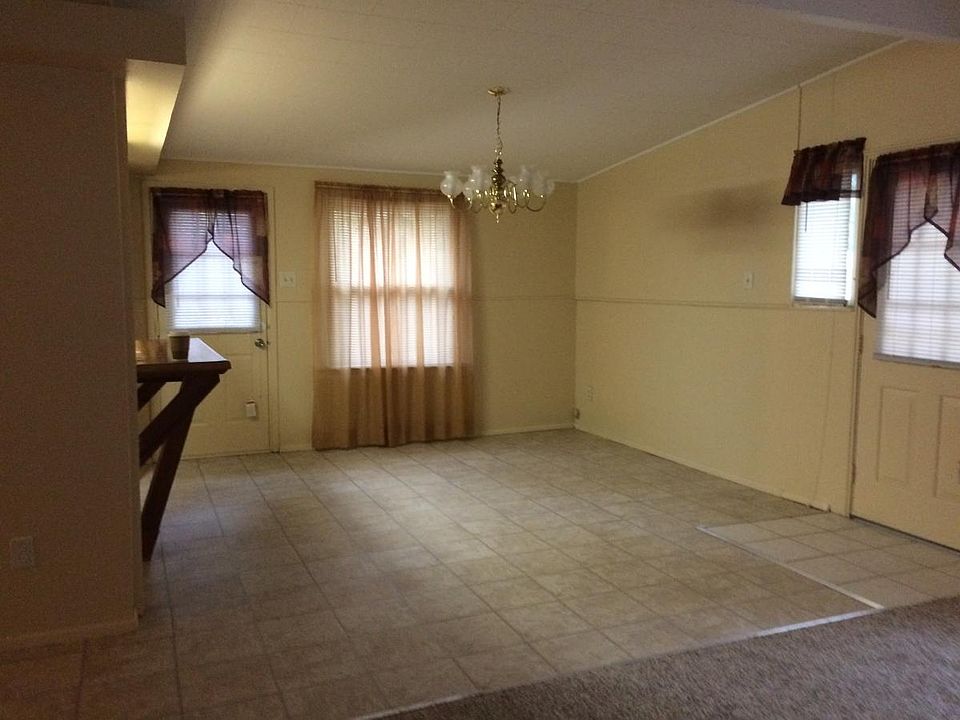 1st image of 940 Robinwood Dr