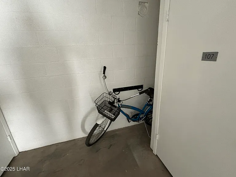 100 Mulberry Ave #206 — Photo 16