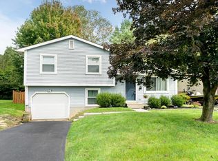 8274 Waco Ln, Powell, OH 43065