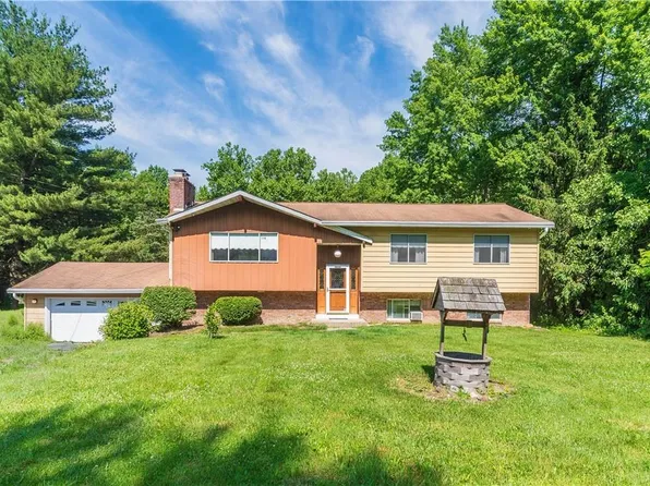 47 Kensington Drive, Hopewell Junction, NY 12533