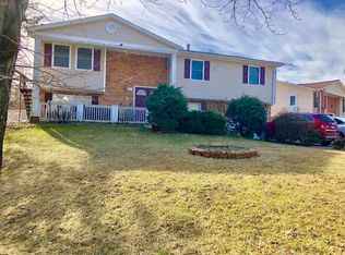 8167 Murray Hill Dr, Fort Washington, MD 20744