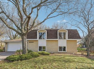 10500 37th Pl N, Plymouth, MN 55441