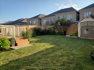 3038 Emperor Dr, Orillia, ON L3V0A4
