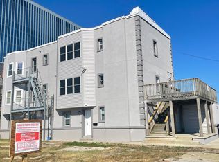 222 S Rhode Island Ave, Atlantic City, NJ 08401