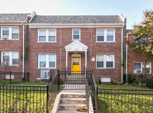 1255 Raum St NE APT 1, Washington, DC 20002