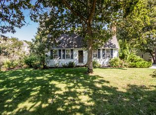 7 Vickers St, Edgartown, MA 02539