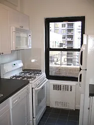 Rented by Classic Marketing- 530 Park1