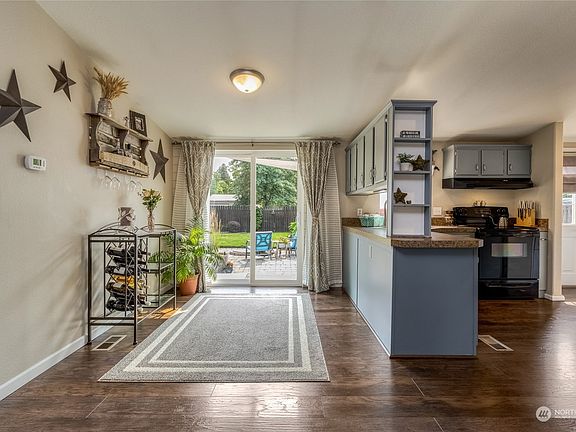 5th image of 811 S 4th Avenue