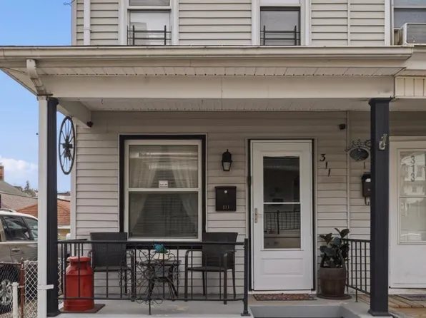 311 Pine St, Minersville, PA 17954