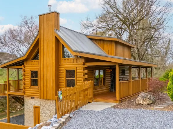 2001 Old Newport Hwy, Sevierville, TN 37876