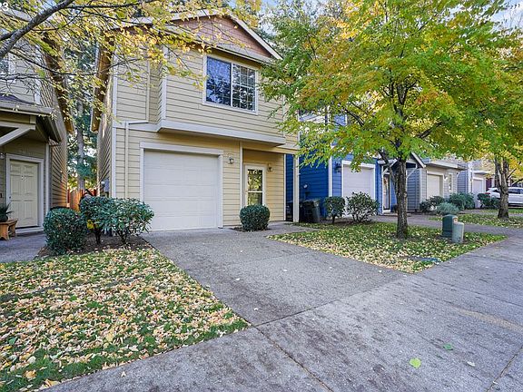 2nd image of 7946 SE Sporri Ln