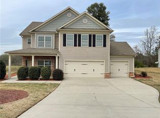1251 Saint James Pl, Loganville, GA 30052