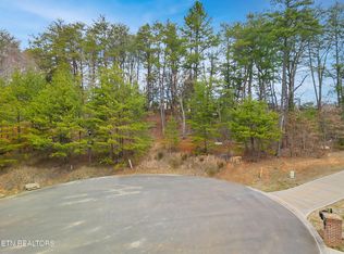 1701 Sierra Ln, Sevierville, TN 37862