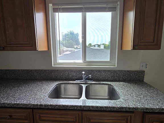 5th image of 510 S Garfield Ave APT A