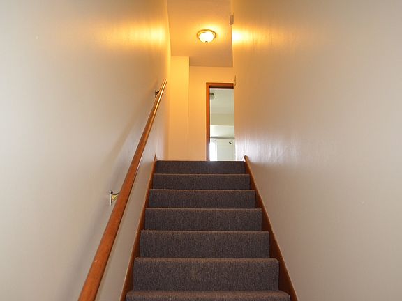 5th image of 8864 United Ln APT 42