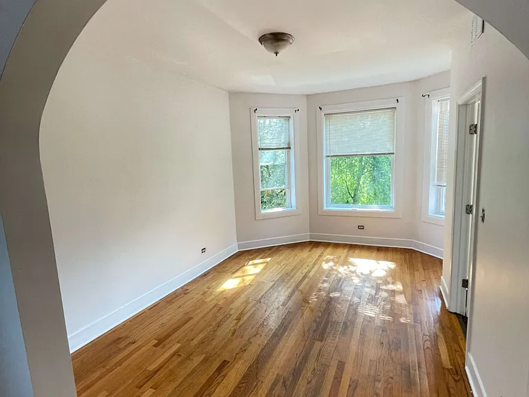 1653 S Springfield Ave #2 — Photo 4