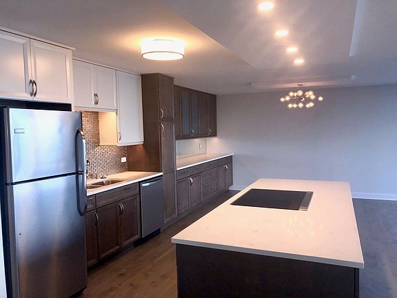 5th image of 505 N Lake Shore Dr APT 4009