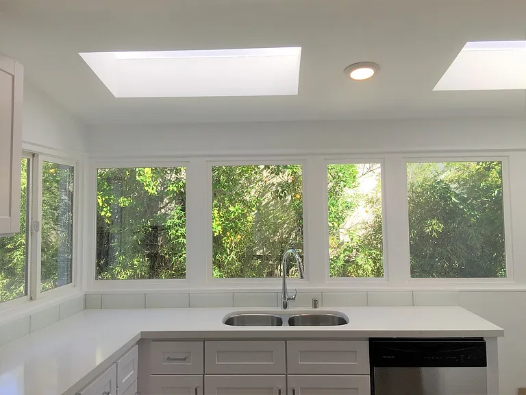 8538 W Knoll Dr — Photo 8