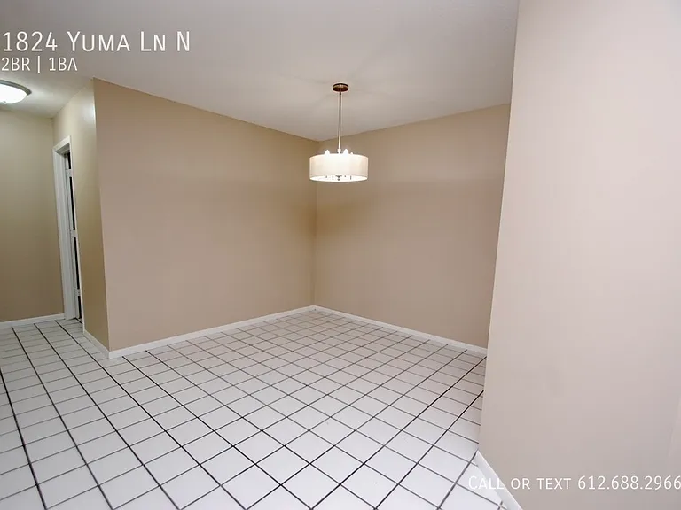 1824 Yuma Ln N — Photo 9