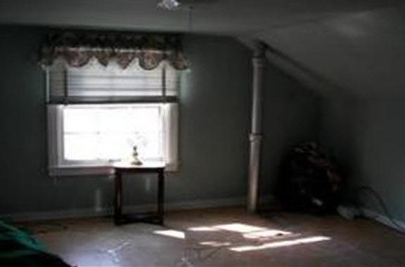 4th image of 1110 Gillmore Avenue