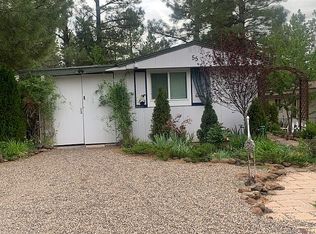 55 E Fairlane Rd, Munds Park, AZ 86017