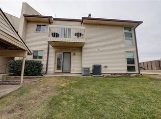 12300 E 43rd St S APT 1A, Independence, MO 64055