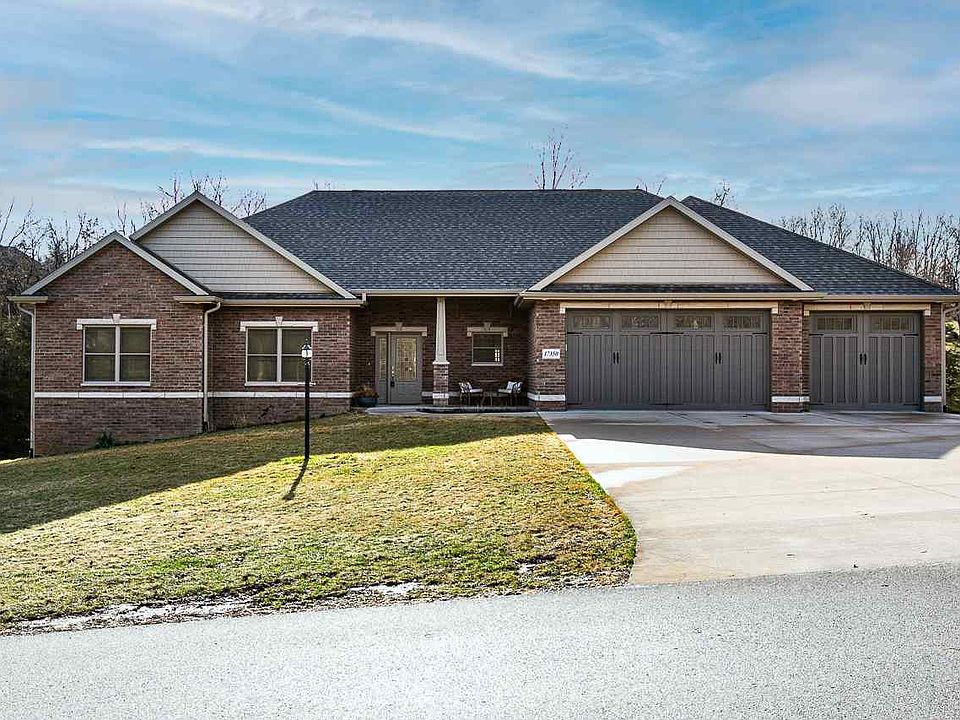 1st image of 17350 Castlemaine Lane