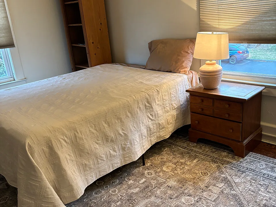 Main room with queen sized bed