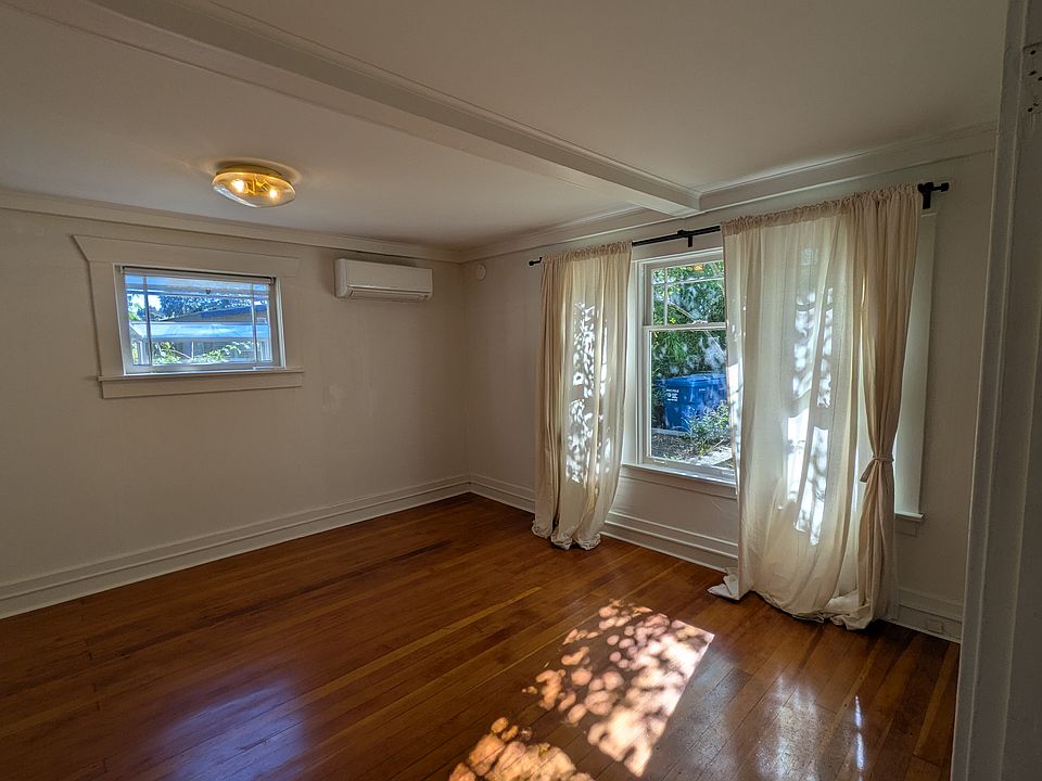 1st image of 4122 3rd Ave NW APT A