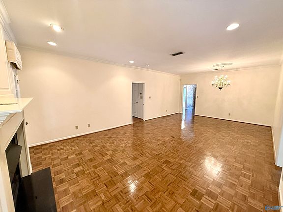 5th image of 108 Windemere Dr