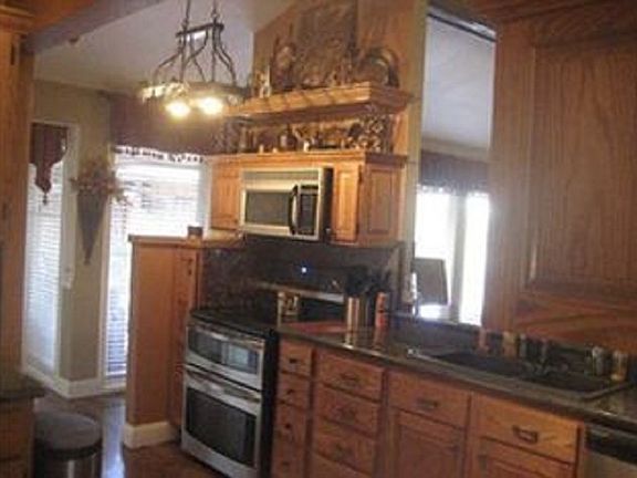 2nd image of 1839 E Pridemore Dr
