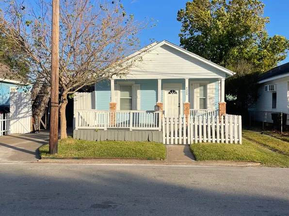 4320 Avenue R, Galveston, TX 77550