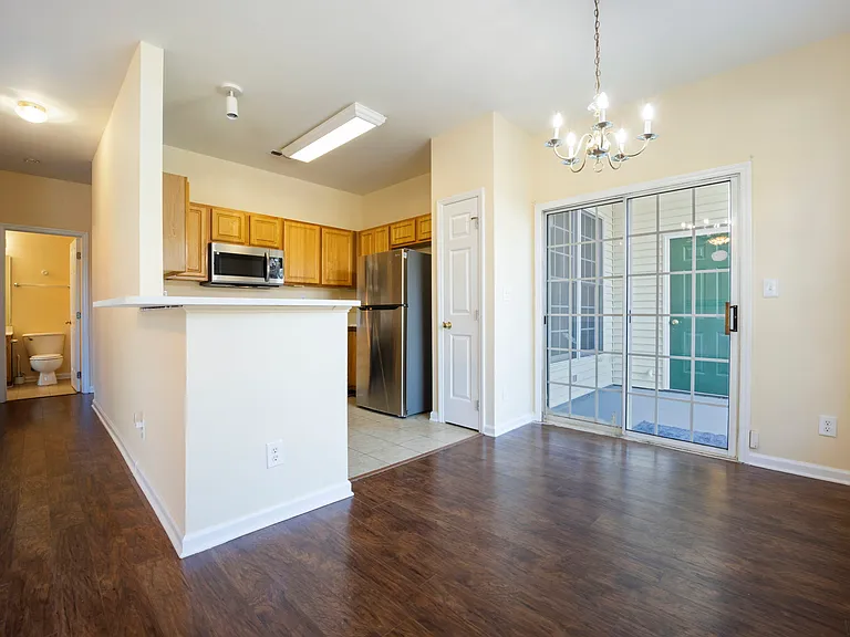 1511 Kudrow Ln — Photo 16